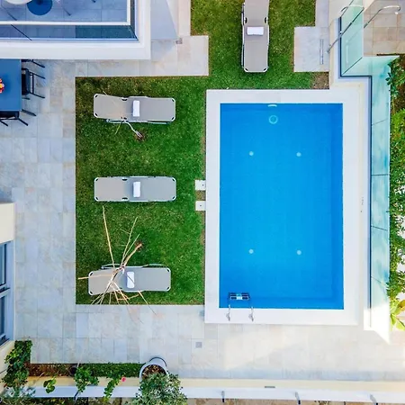 Villa Park View And Near The Sea With Private Pool 1 Chania (Crete)