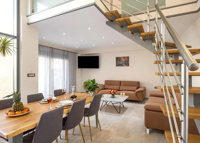 Park View And Near The Sea With Private Pool 1