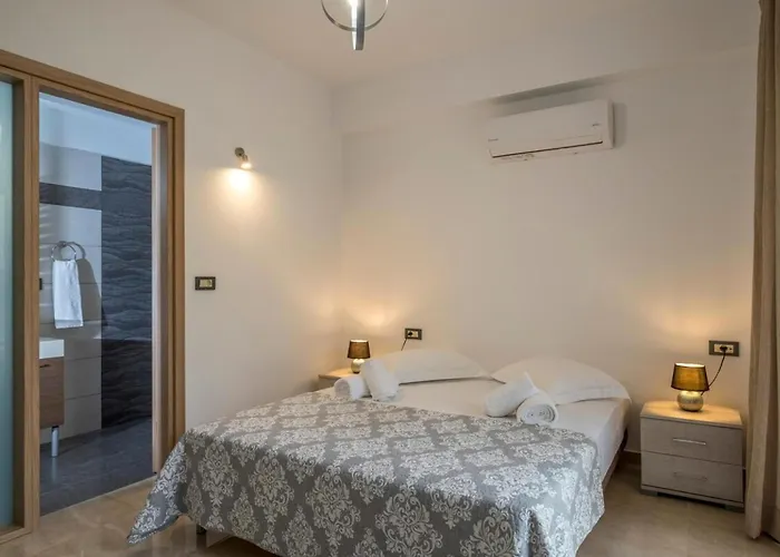 Park View And Near The Sea With Private Pool 1 La Canée